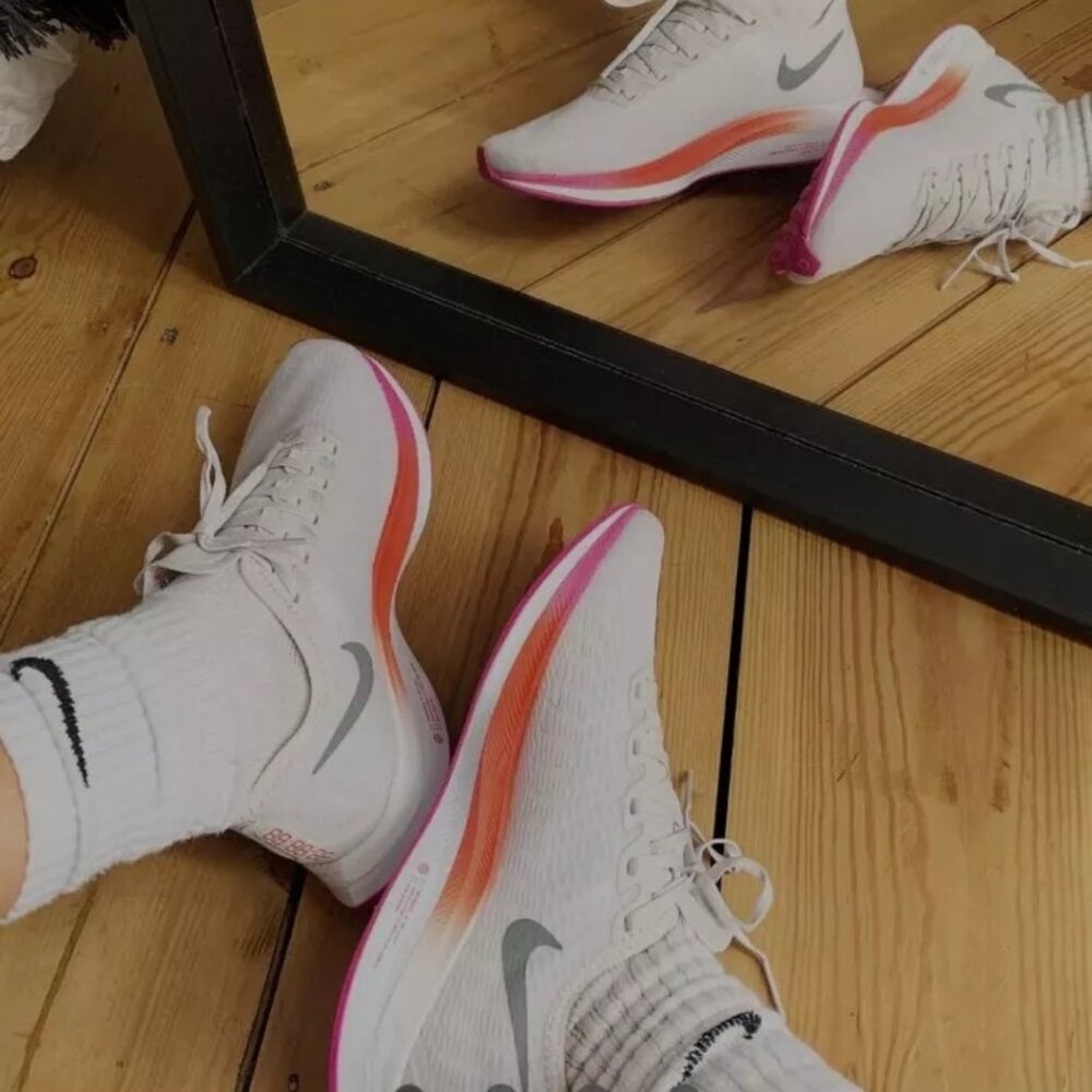 Nike Running Pegasus Turbo trainers in white and pink UK6.5 US9.5 EU39.5